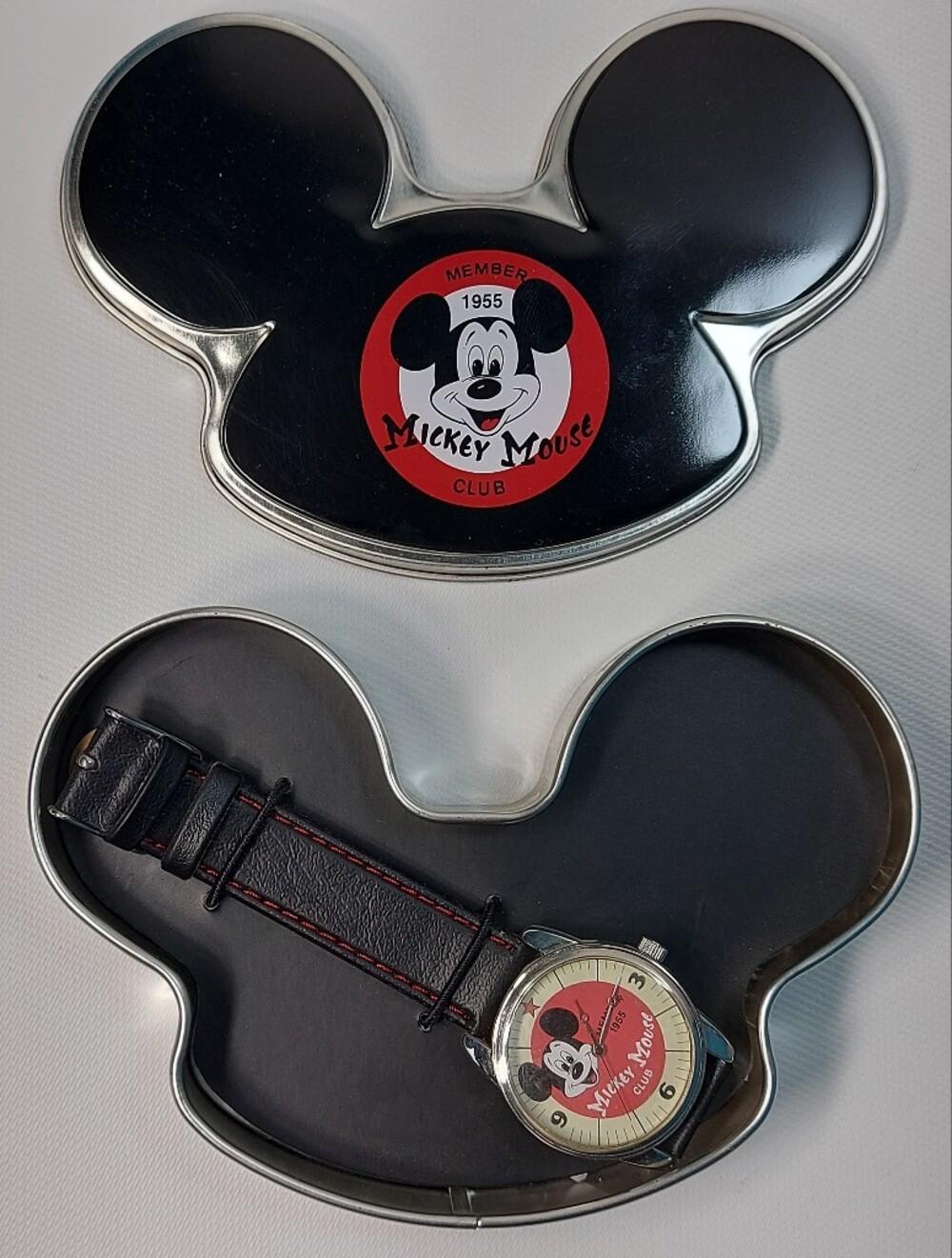 Disney Mickey Mouse Club Member 1955 Watch New With Original Tin Unisex